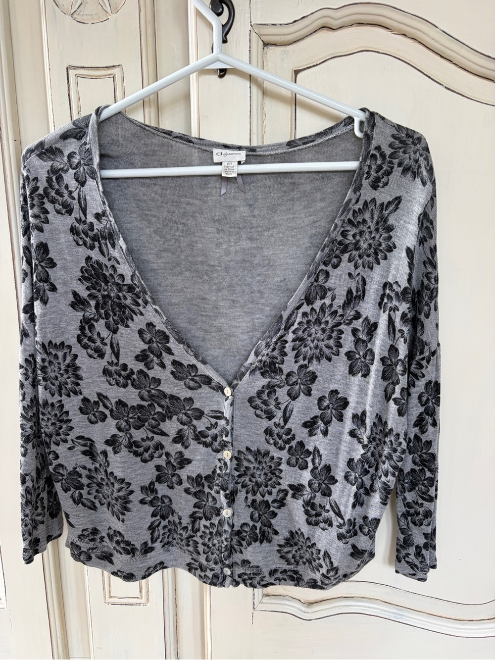 Dynamite Gray Floral Button-Front V-Neck Top
